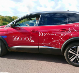 A 5GCroco - Stellantis test car
