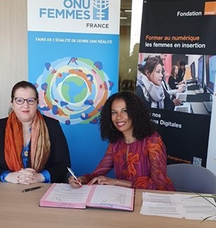 Céline Mas et Elizabeth Tchoungui