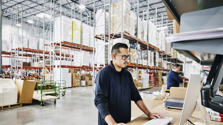 GettyImages - Firecell 5G logistics logistique