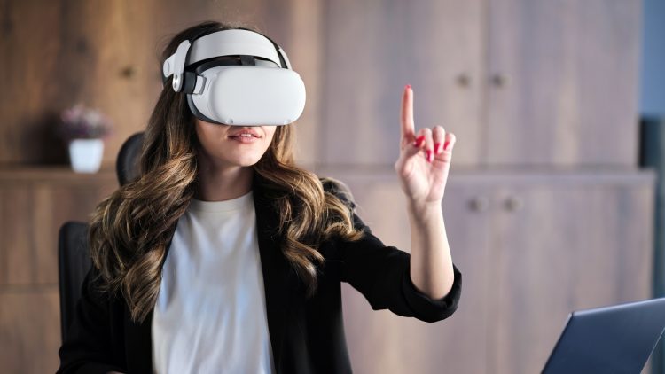 GettyImages - livre blanc univers immersifs - white paper immersive universe metaverse