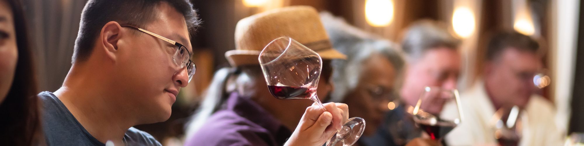 GettyImages - WineSensed vin et IA - wine and AI